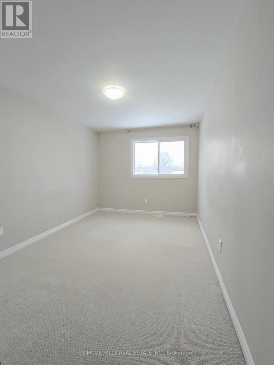 12 Lankin Boulevard, Orillia, Ontario  L3V 6T2 - Photo 11 - S12608742