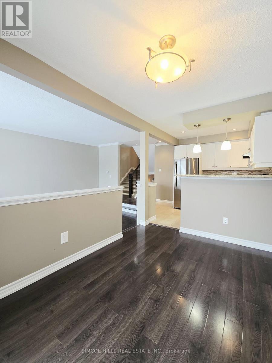 12 Lankin Boulevard, Orillia, Ontario  L3V 6T2 - Photo 6 - S12608742