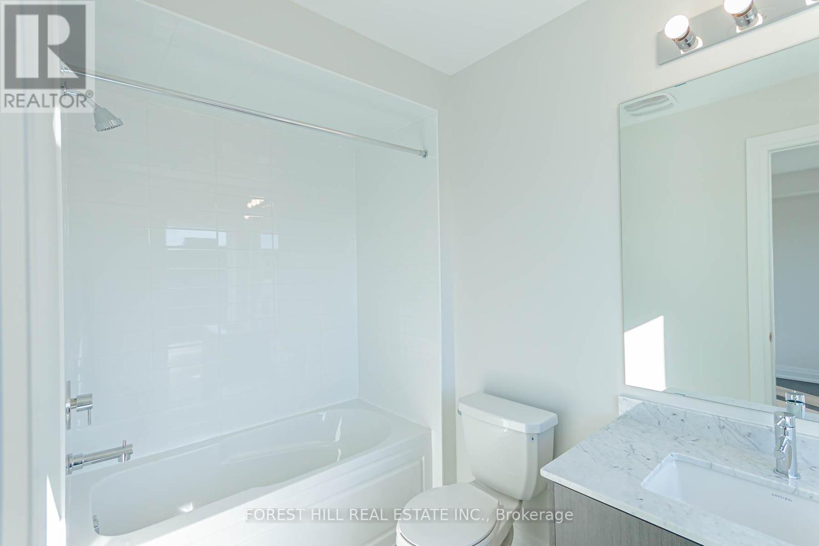 2 - 37 Wild Rose Gardens, Toronto, Ontario  M6L 0A5 - Photo 13 - W12608738