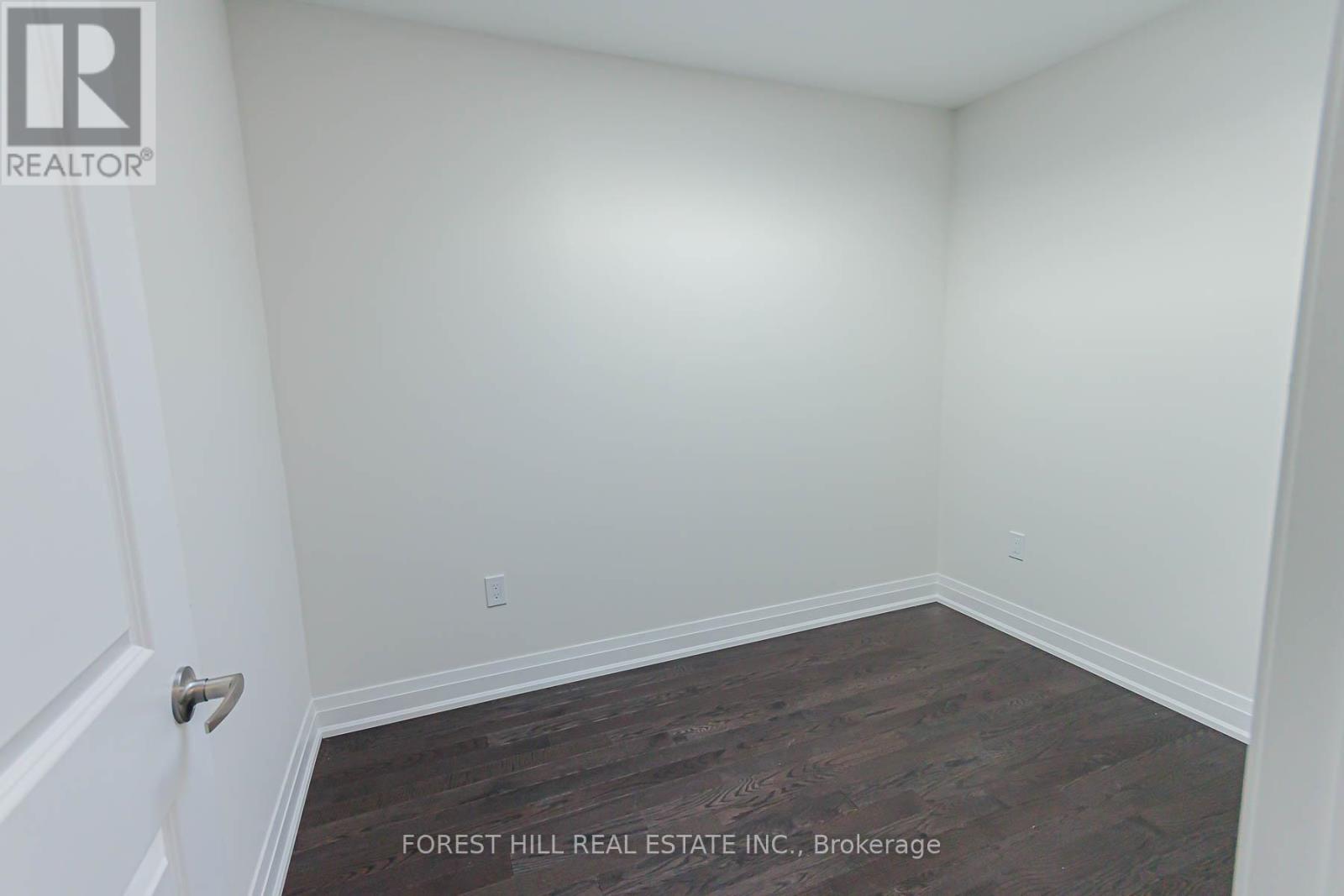 2 - 37 Wild Rose Gardens, Toronto, Ontario  M6L 0A5 - Photo 15 - W12608738