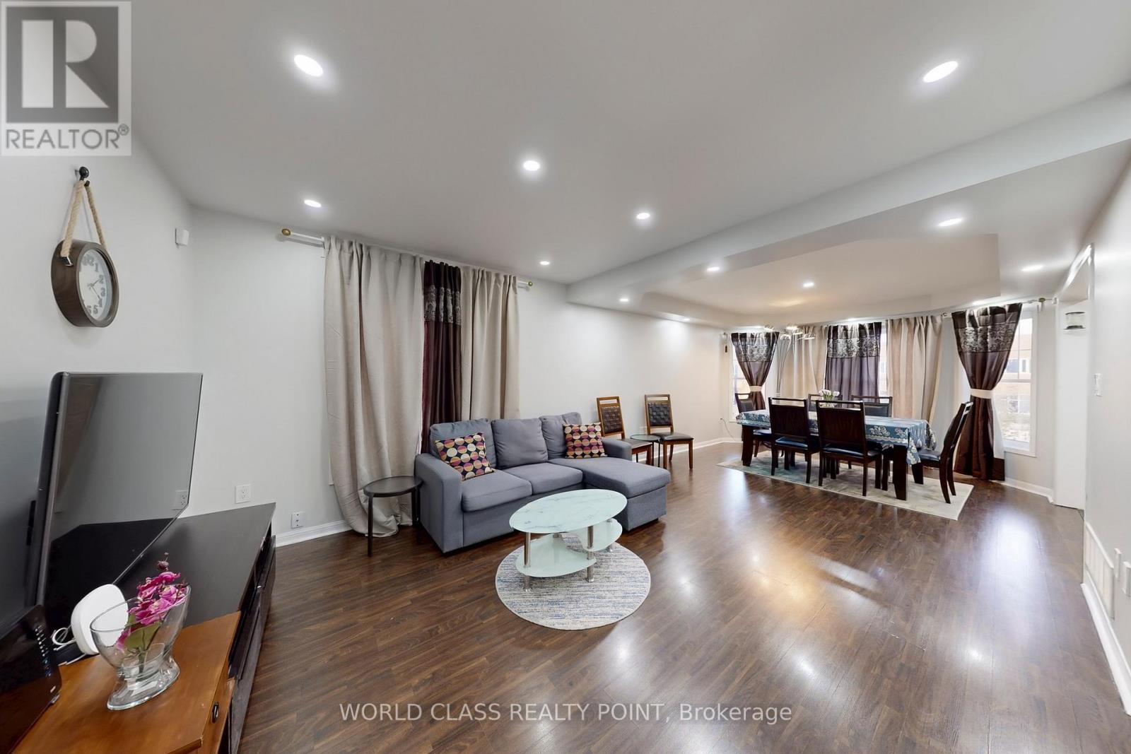 382 Pringle Avenue, Milton, Ontario  L9T 7M4 - Photo 2 - W12608740