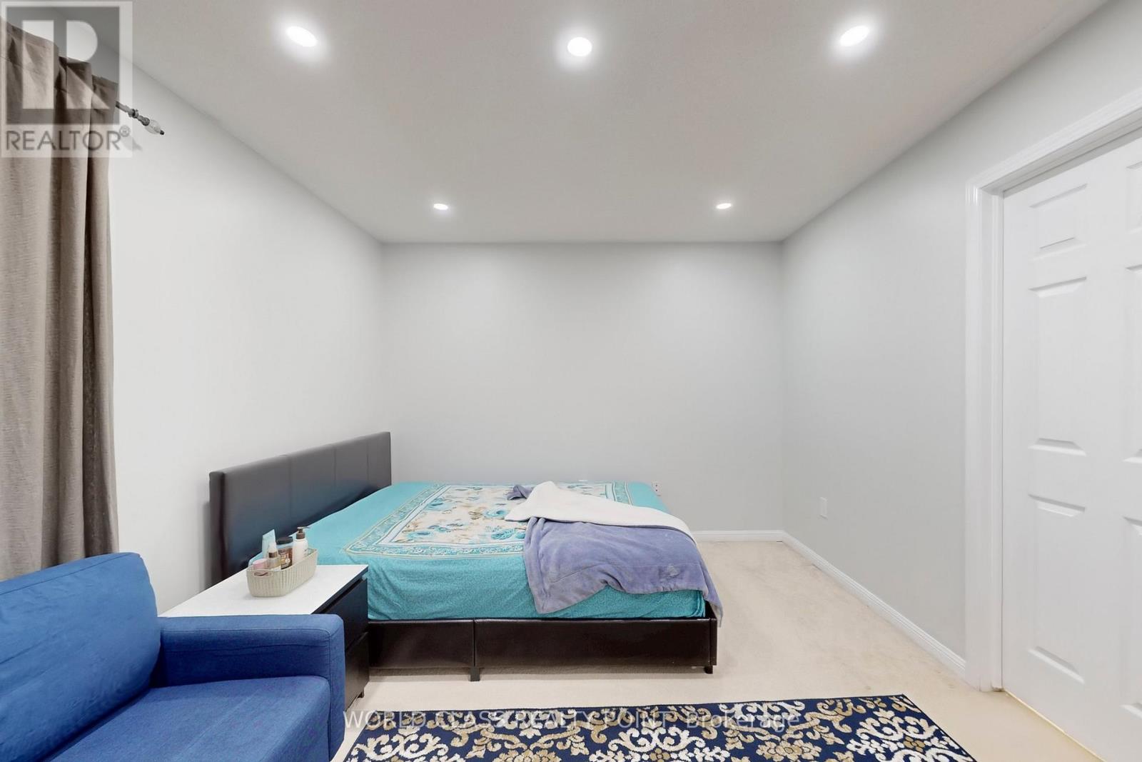 382 Pringle Avenue, Milton, Ontario  L9T 7M4 - Photo 25 - W12608740