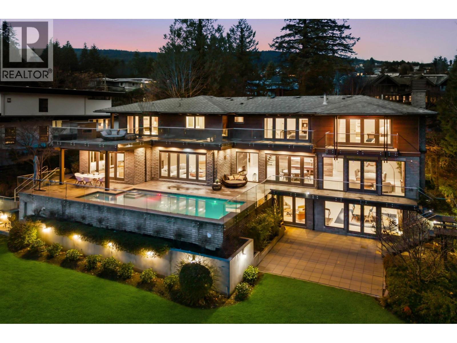 720 PARKSIDE ROAD, West Vancouver, British Columbia