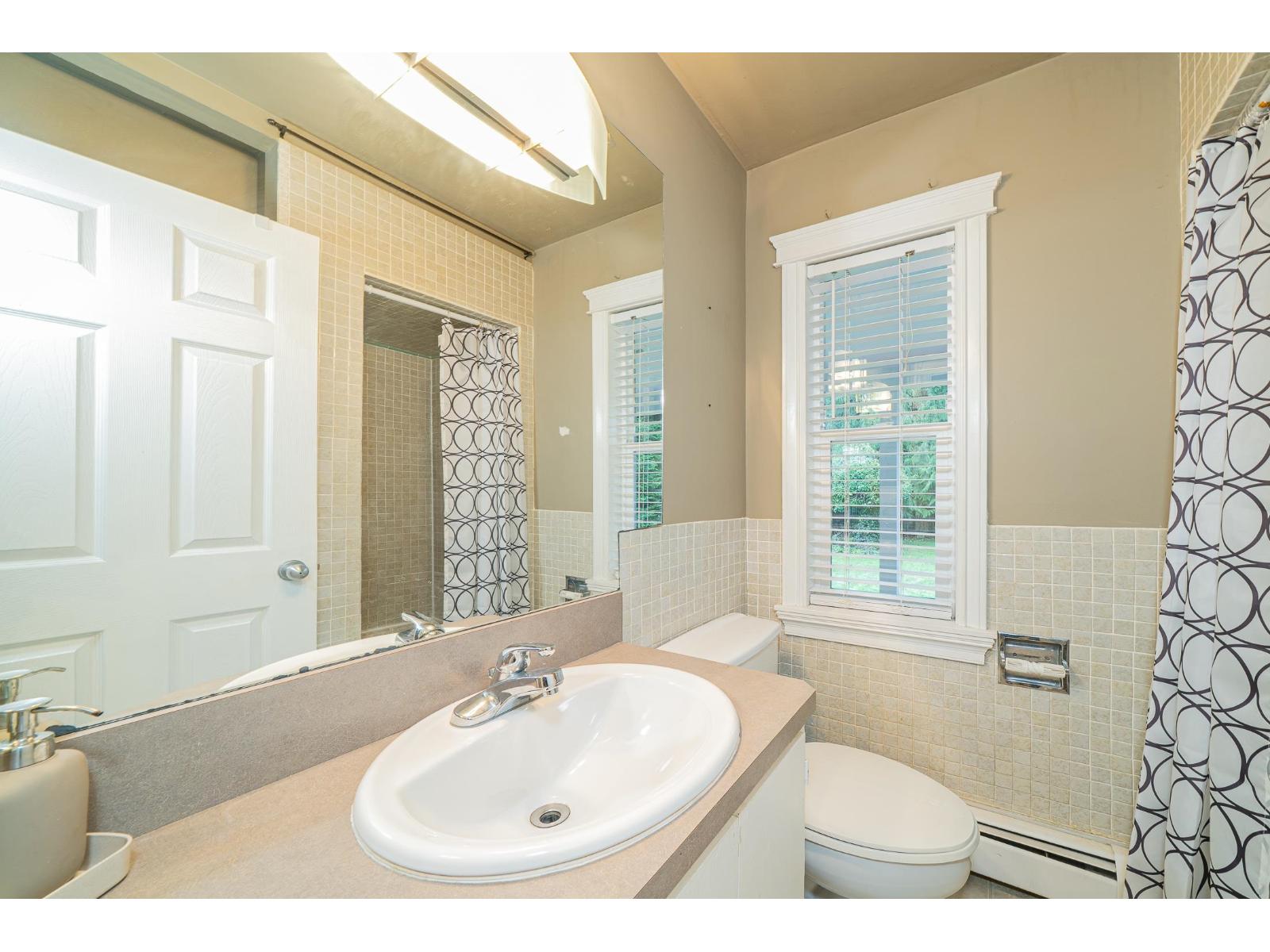 1949 134 Street, Surrey, British Columbia  V4A 4C5 - Photo 15 - R3072231