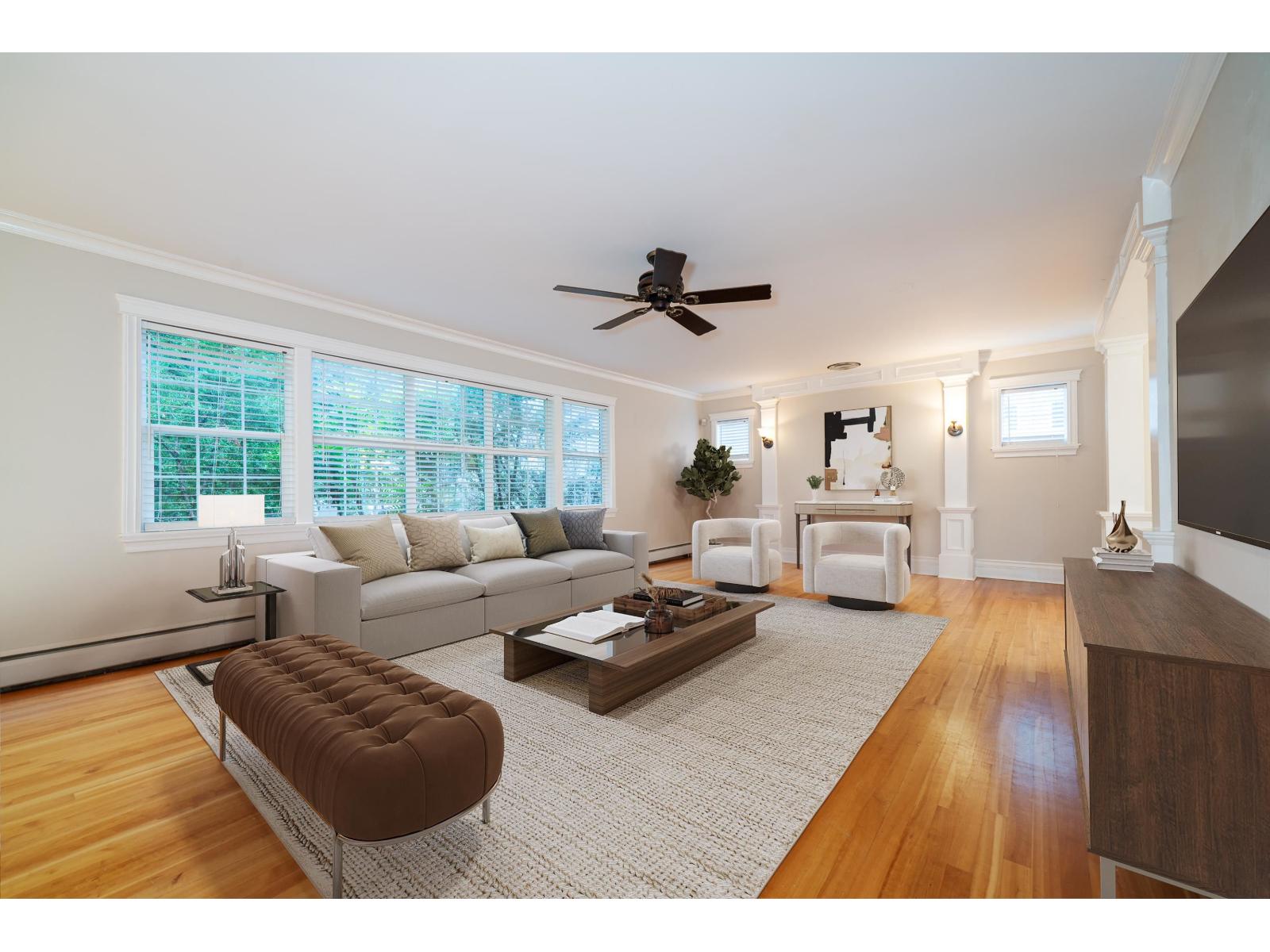 1949 134 Street, Surrey, British Columbia  V4A 4C5 - Photo 3 - R3072231