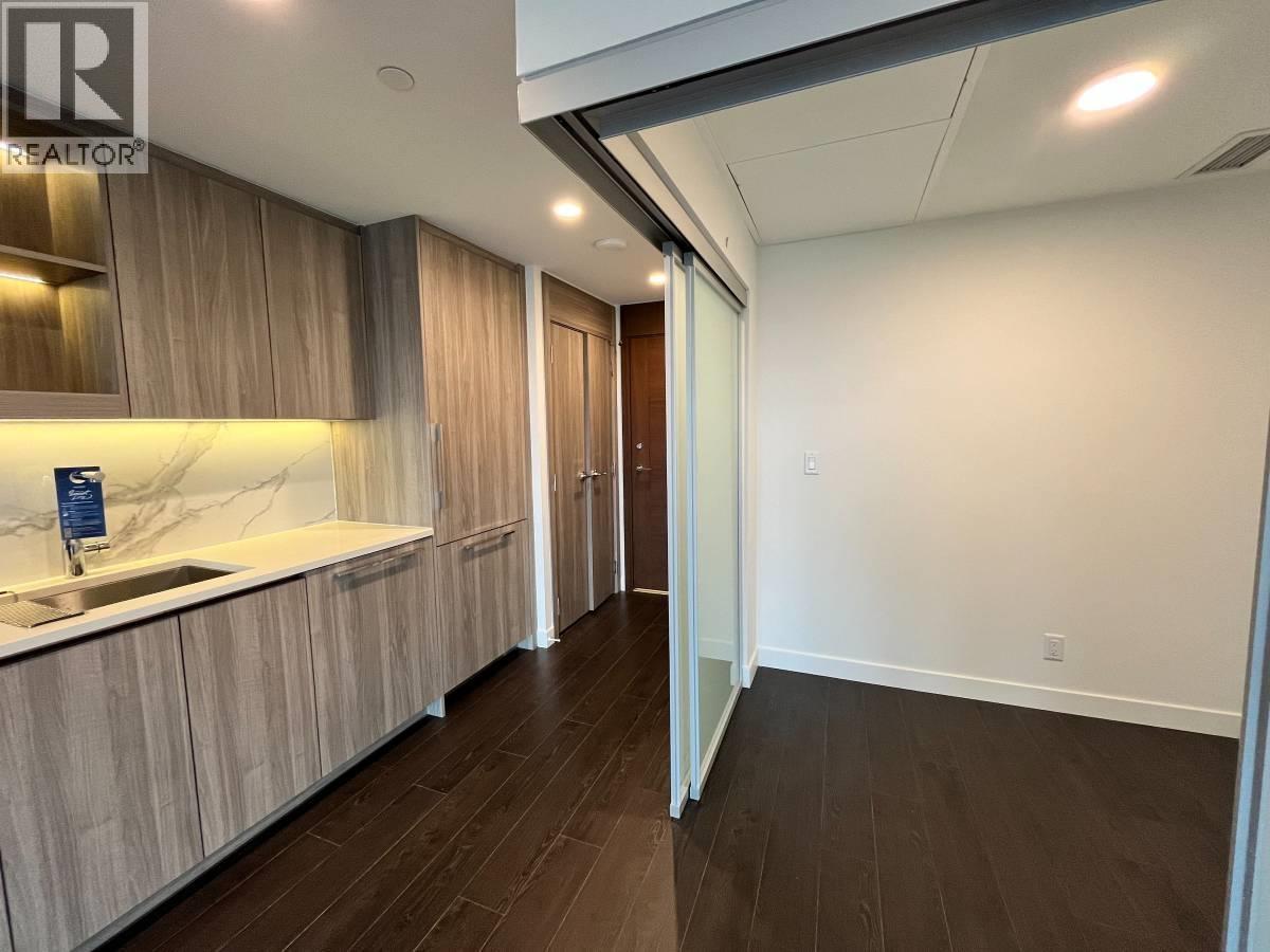 2008 4890 LOUGHEED HIGHWAY