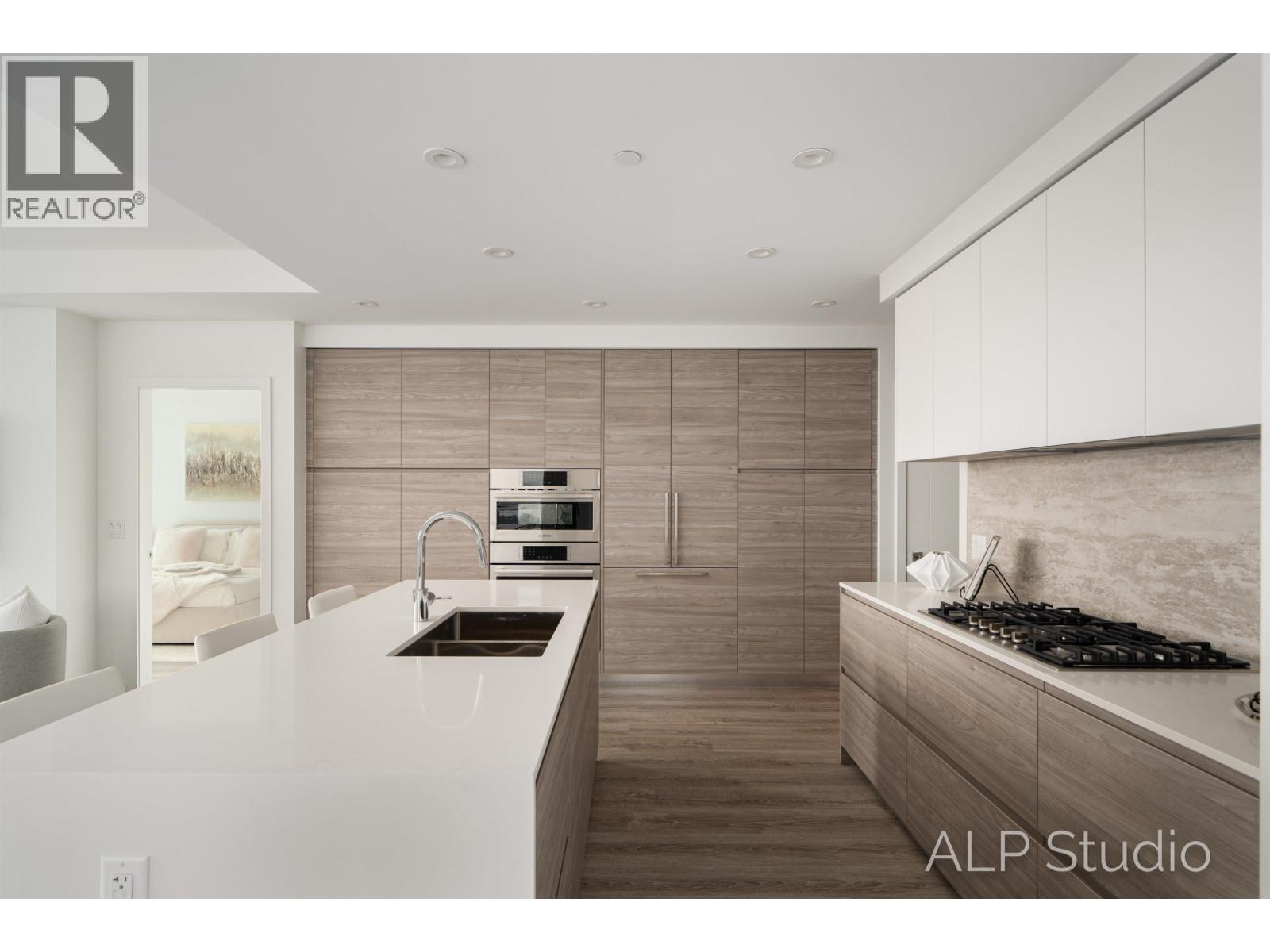 4405 680 QUAYSIDE DRIVE