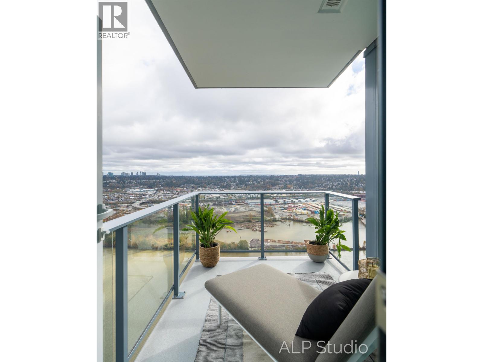 4405 680 QUAYSIDE DRIVE