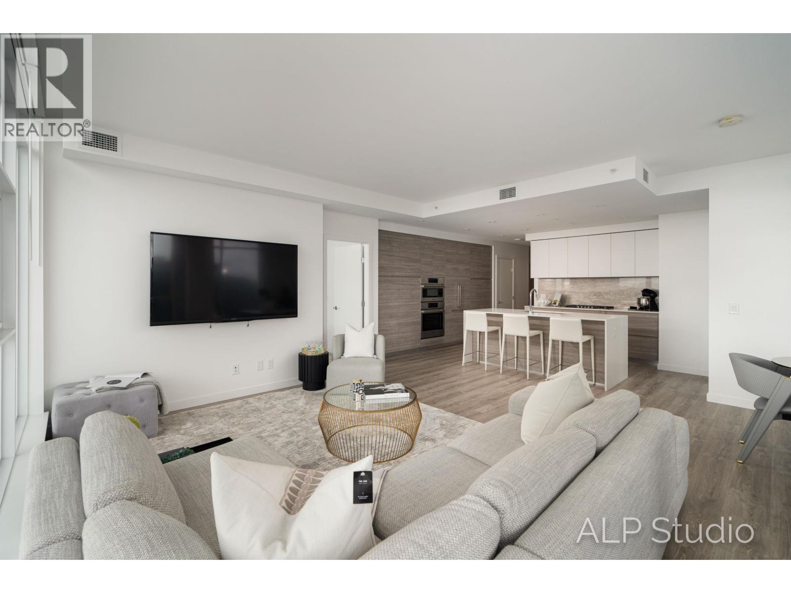 4405 680 QUAYSIDE DRIVE