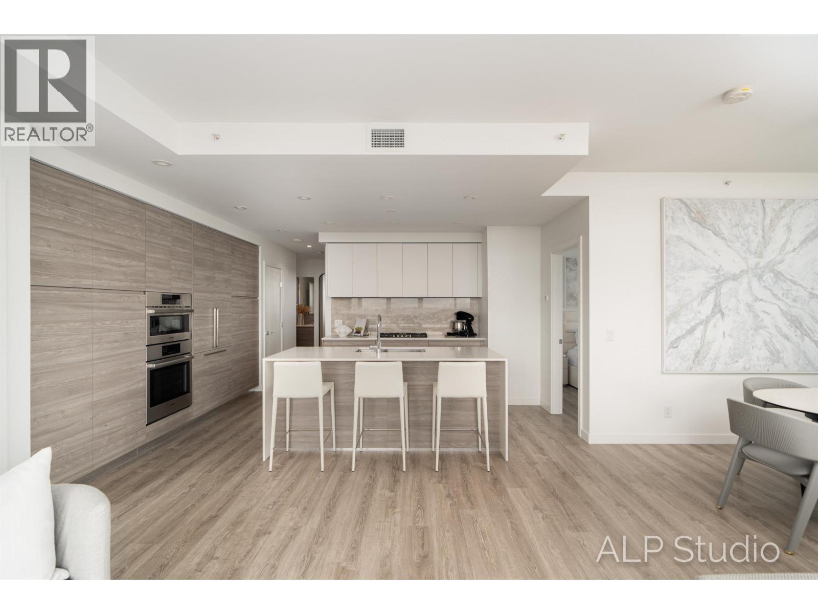 4405 680 QUAYSIDE DRIVE