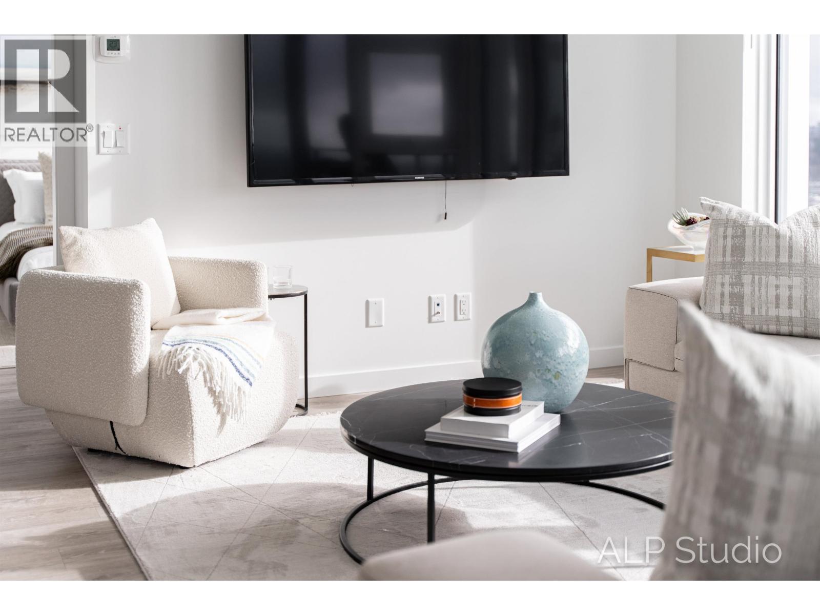 3708 680 QUAYSIDE DRIVE