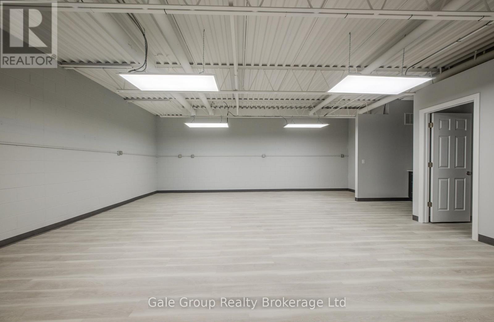 8 - 1033 Pattullo Avenue, Woodstock (Woodstock - South), Ontario  N4V 1C8 - Photo 5 - X12608792