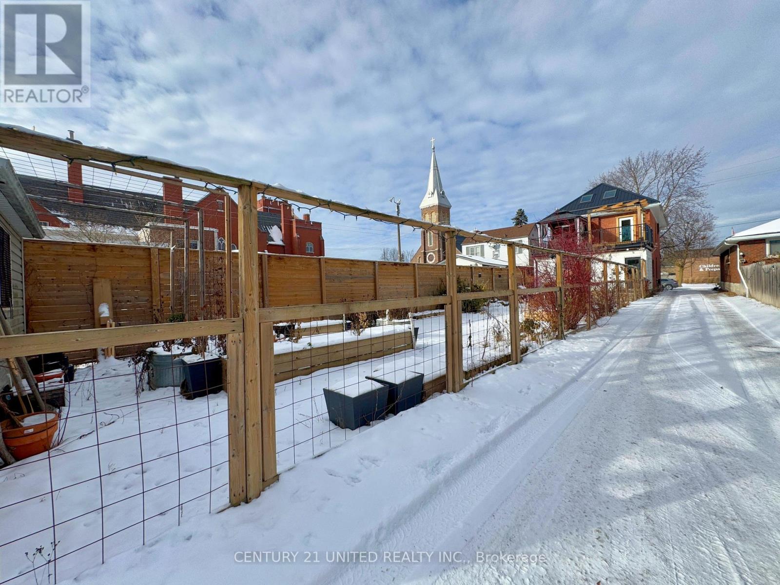 201 Romaine Street, Peterborough, Ontario  K9J 2C3 - Photo 43 - X12510156