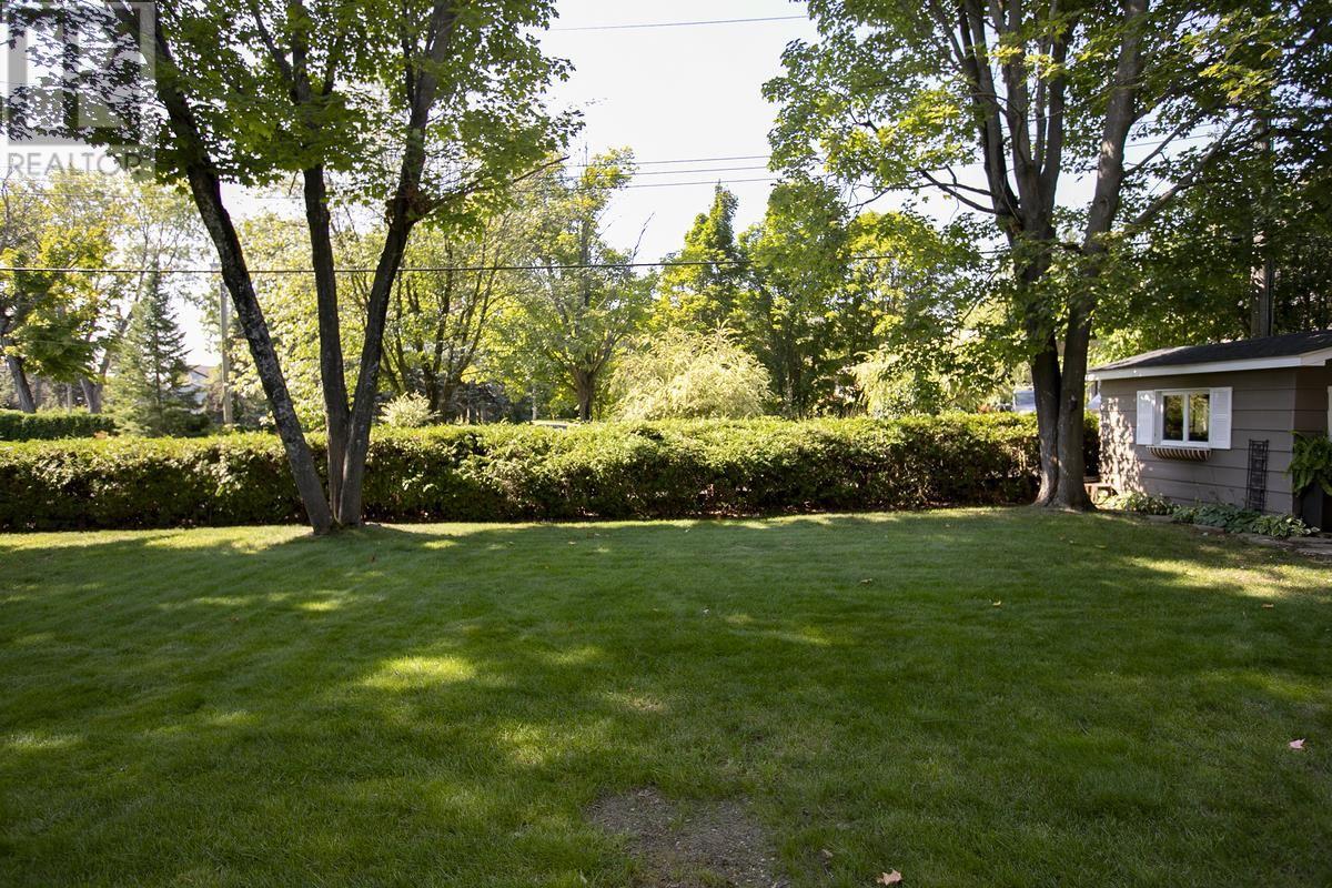 39 Val St, Sault Ste. Marie, Ontario P6A 5B4 - Photo 16 - SM252468