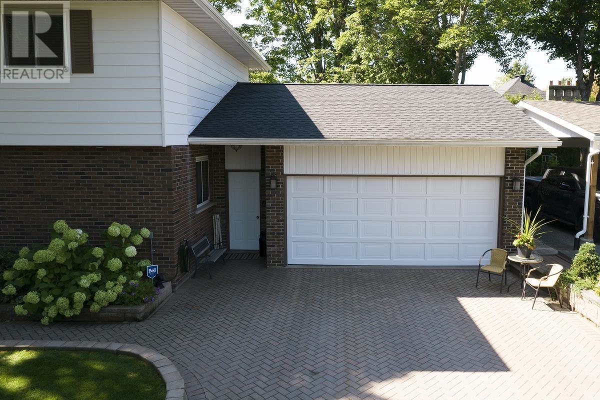 39 Val St, Sault Ste. Marie, Ontario P6A 5B4 - Photo 4 - SM252468