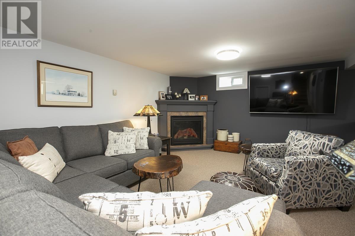 39 Val St, Sault Ste. Marie, Ontario P6A 5B4 - Photo 46 - SM252468