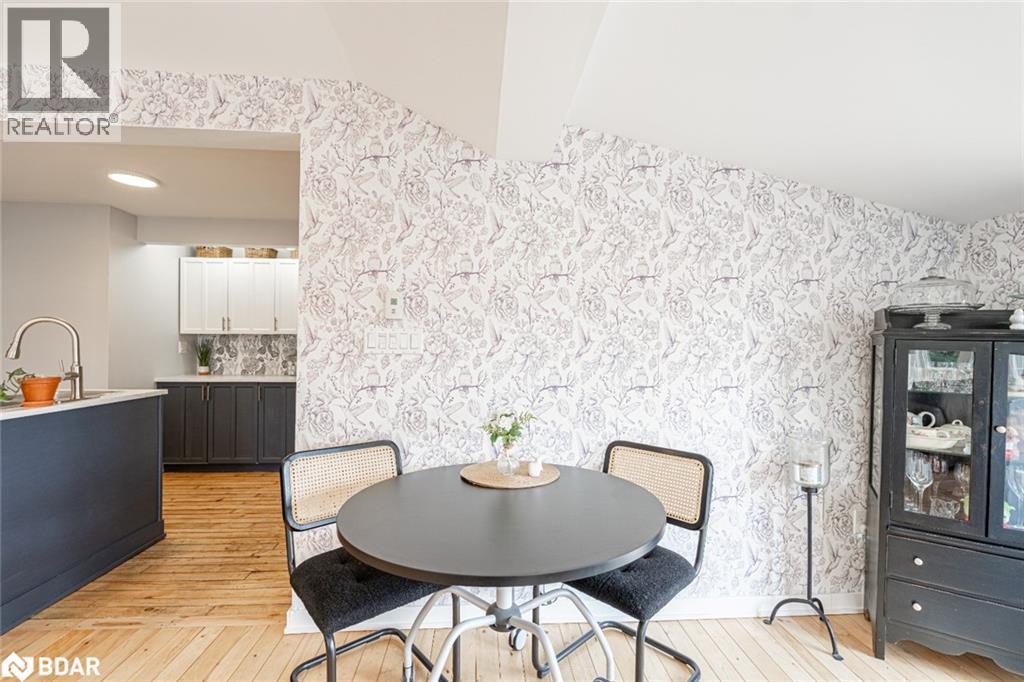 9866 County Road 93, Penetanguishene, Ontario  L0K 2E1 - Photo 5 - 40767700