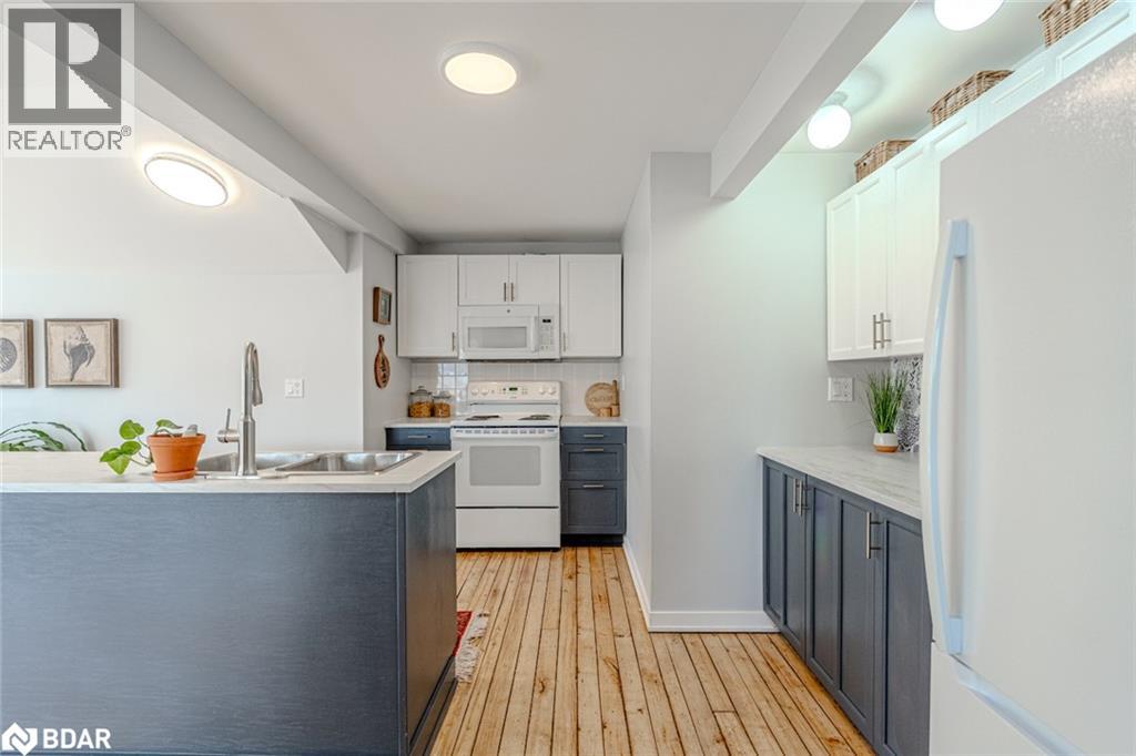 9866 County Road 93, Penetanguishene, Ontario  L0K 2E1 - Photo 7 - 40767700