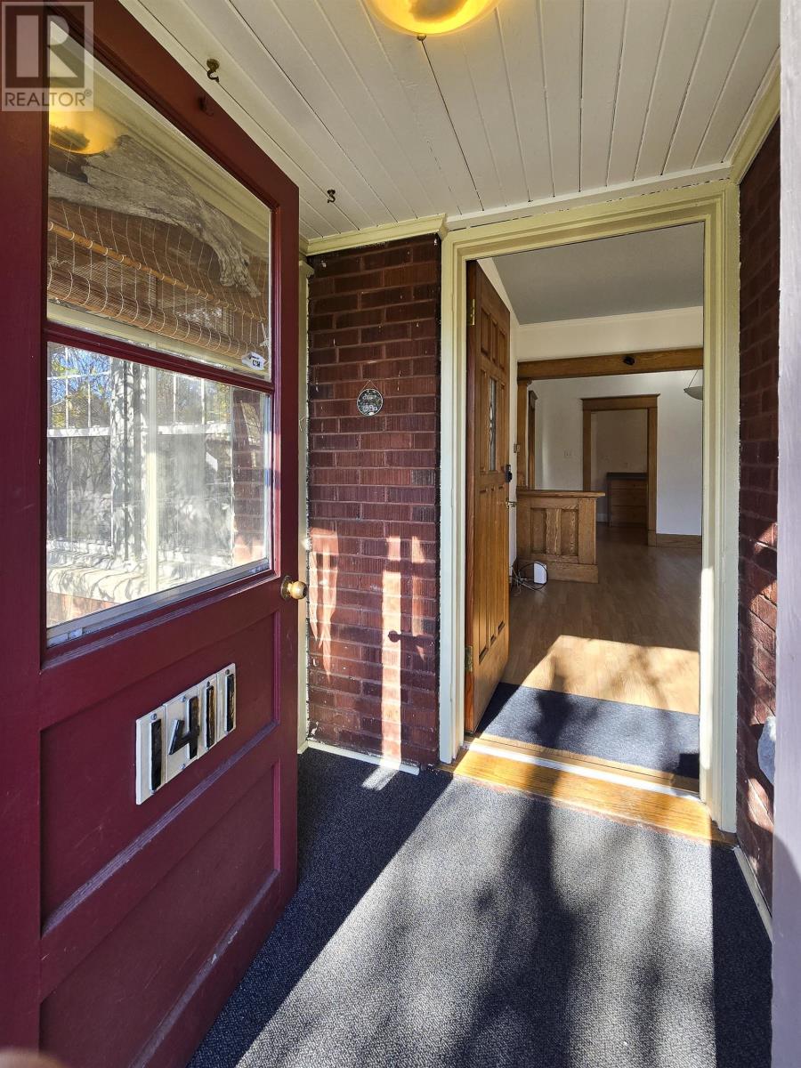 1411 Mcgregor Ave, Thunder Bay, Ontario  P7E 5E7 - Photo 28 - TB253547