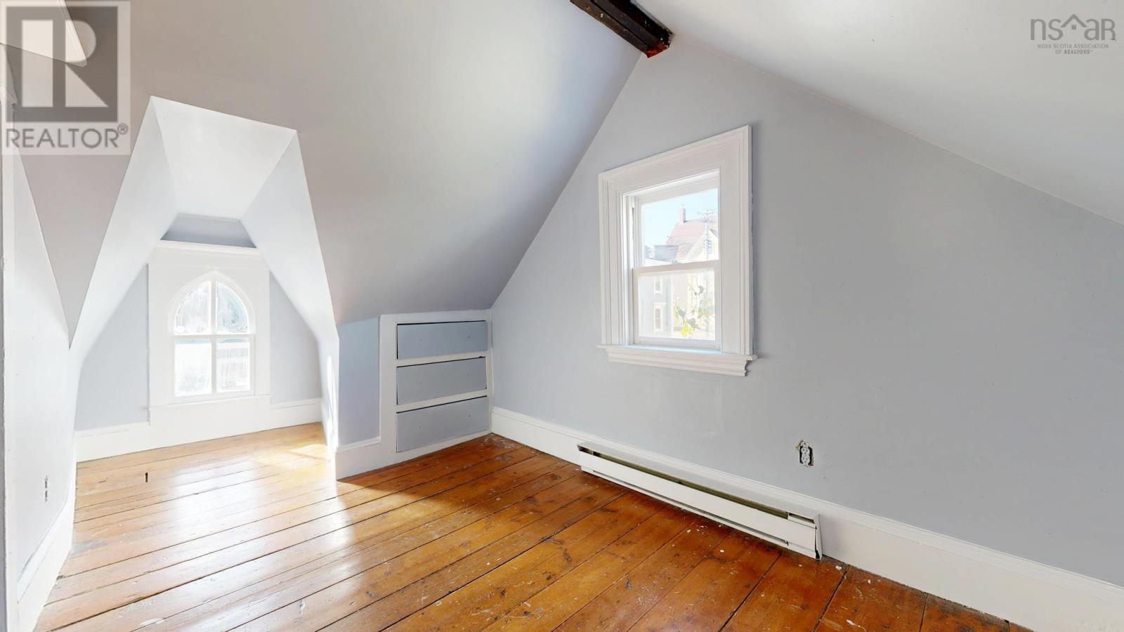 77 Fox Street, Lunenburg, Nova Scotia  B0J 2C0 - Photo 23 - 202528938