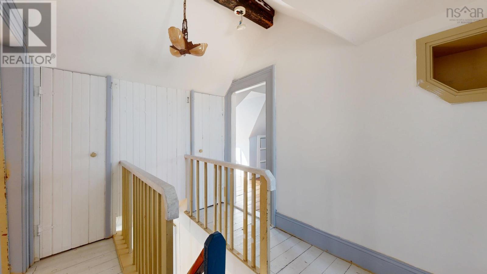 77 Fox Street, Lunenburg, Nova Scotia  B0J 2C0 - Photo 30 - 202528938