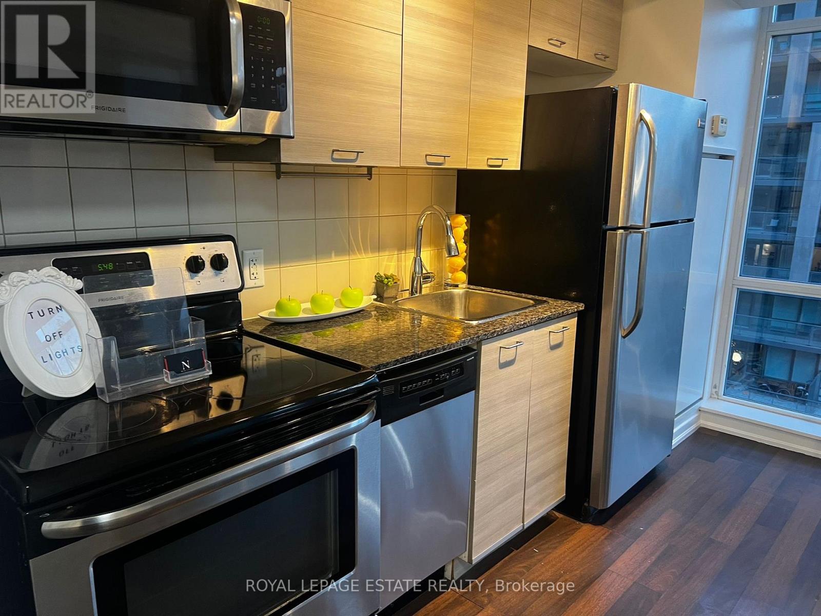 612 - 20 Joe Shuster Way, Toronto, Ontario  M6K 0A3 - Photo 23 - W12600228