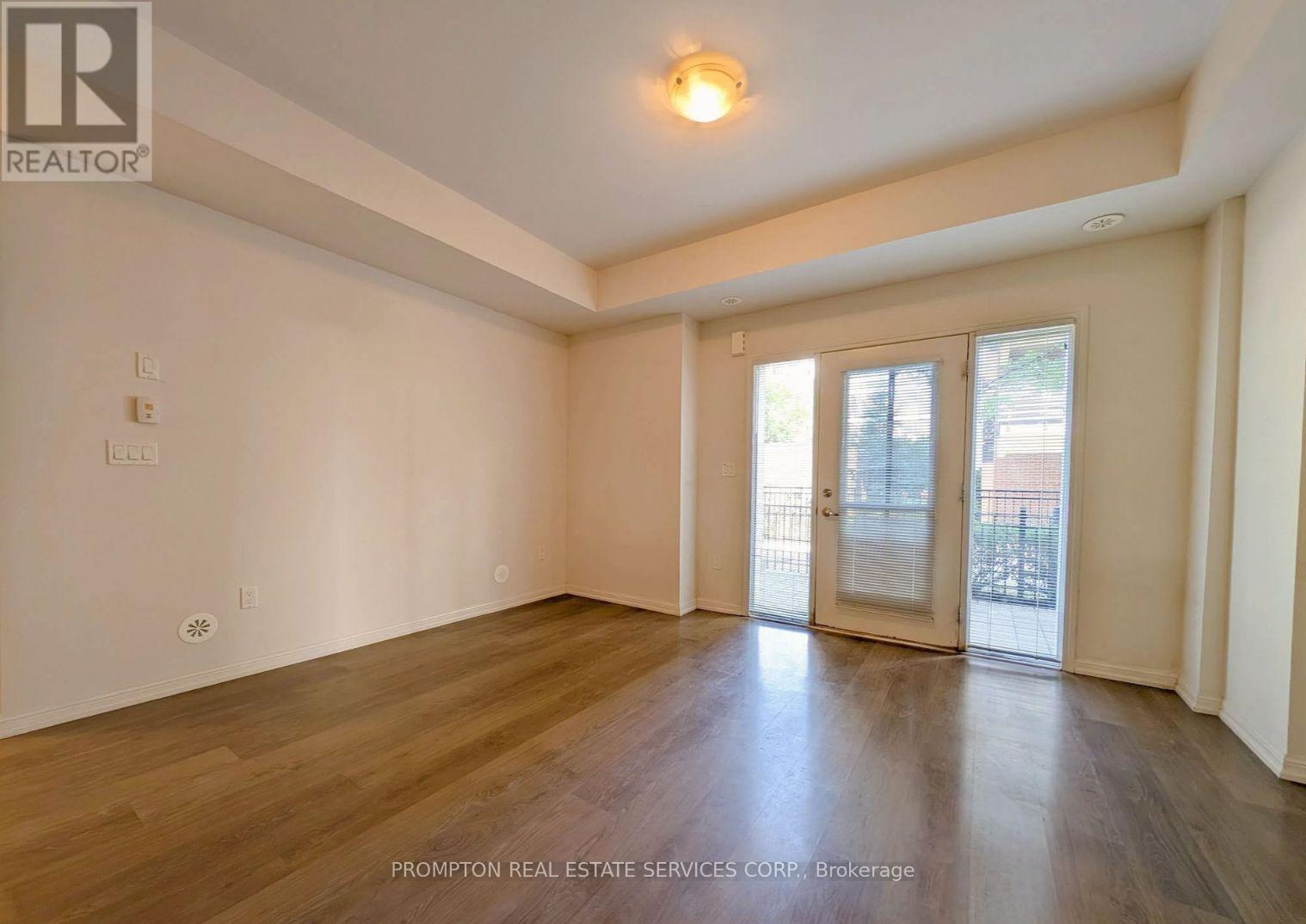 2 - 3120 Boxford Crescent, Mississauga, Ontario  L5M 0X1 - Photo 4 - W12468181