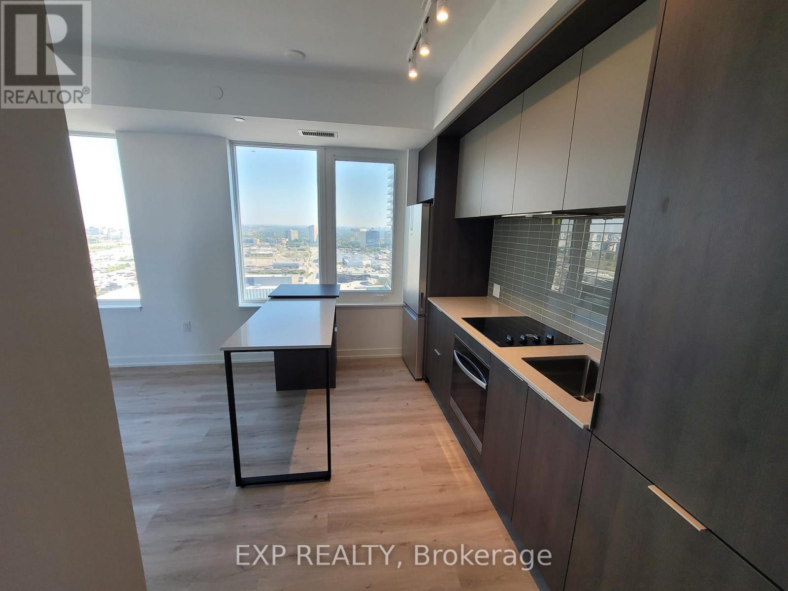 2203 - 395 Square One Drive, Mississauga, Ontario  L5B 0P6 - Photo 12 - W12462494