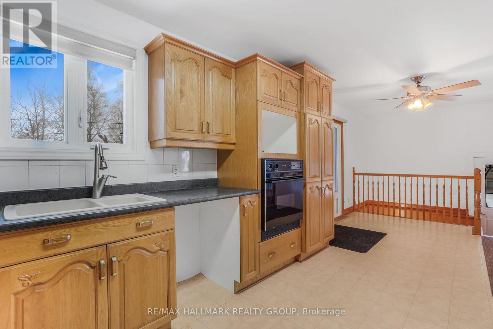 80 Cadieux Street S, Hawkesbury, Ontario  K6A 2W1 - Photo 12 - X12608772