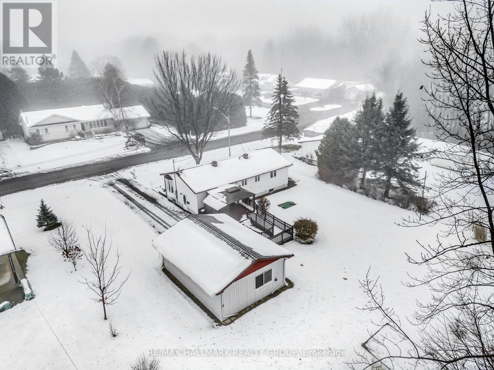 80 Cadieux Street S, Hawkesbury, Ontario  K6A 2W1 - Photo 33 - X12608772