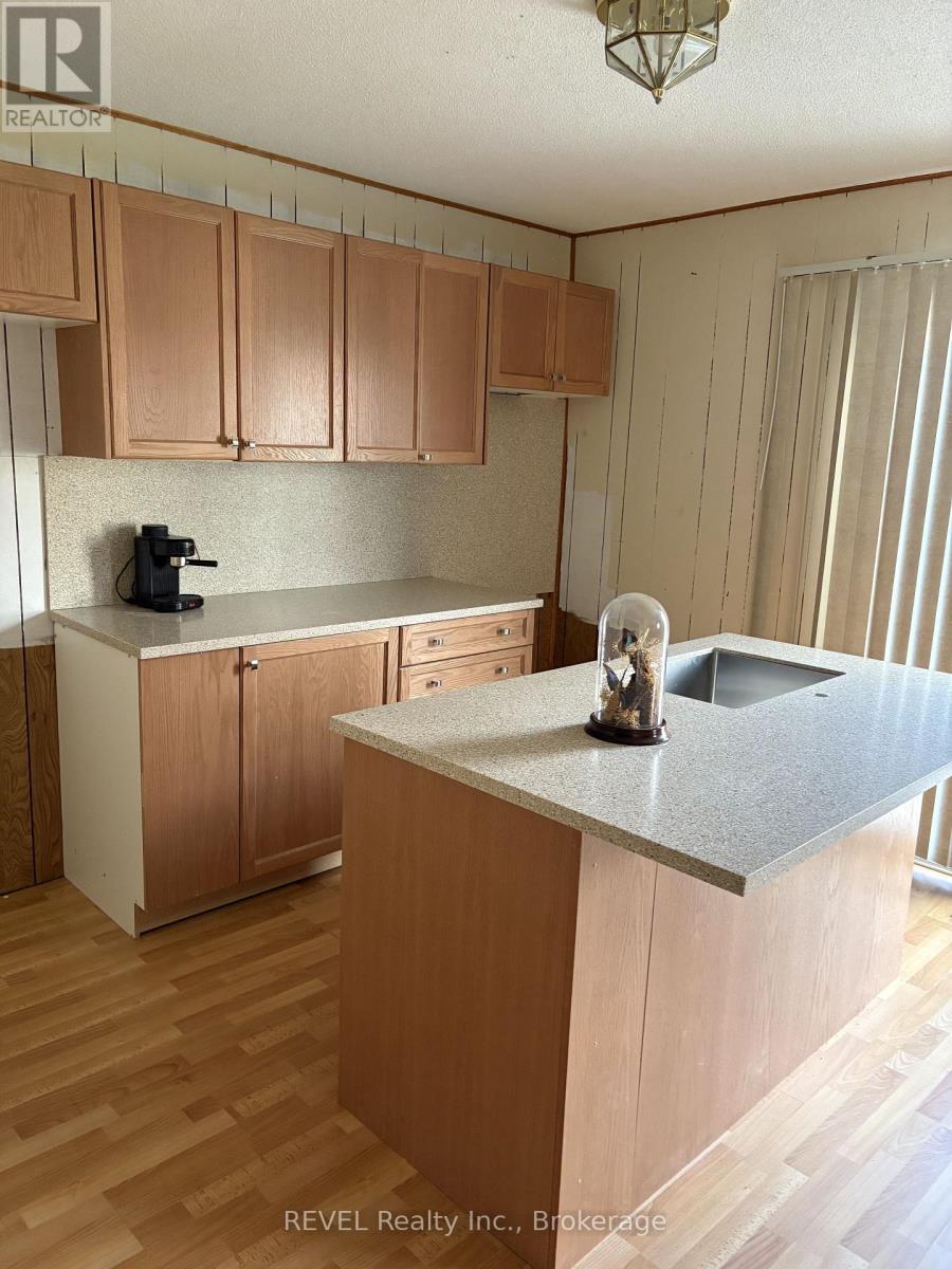 78 Ashburn Crescent, Vaughan (East Woodbridge), Ontario  L4L 1G9 - Photo 11 - N12608784