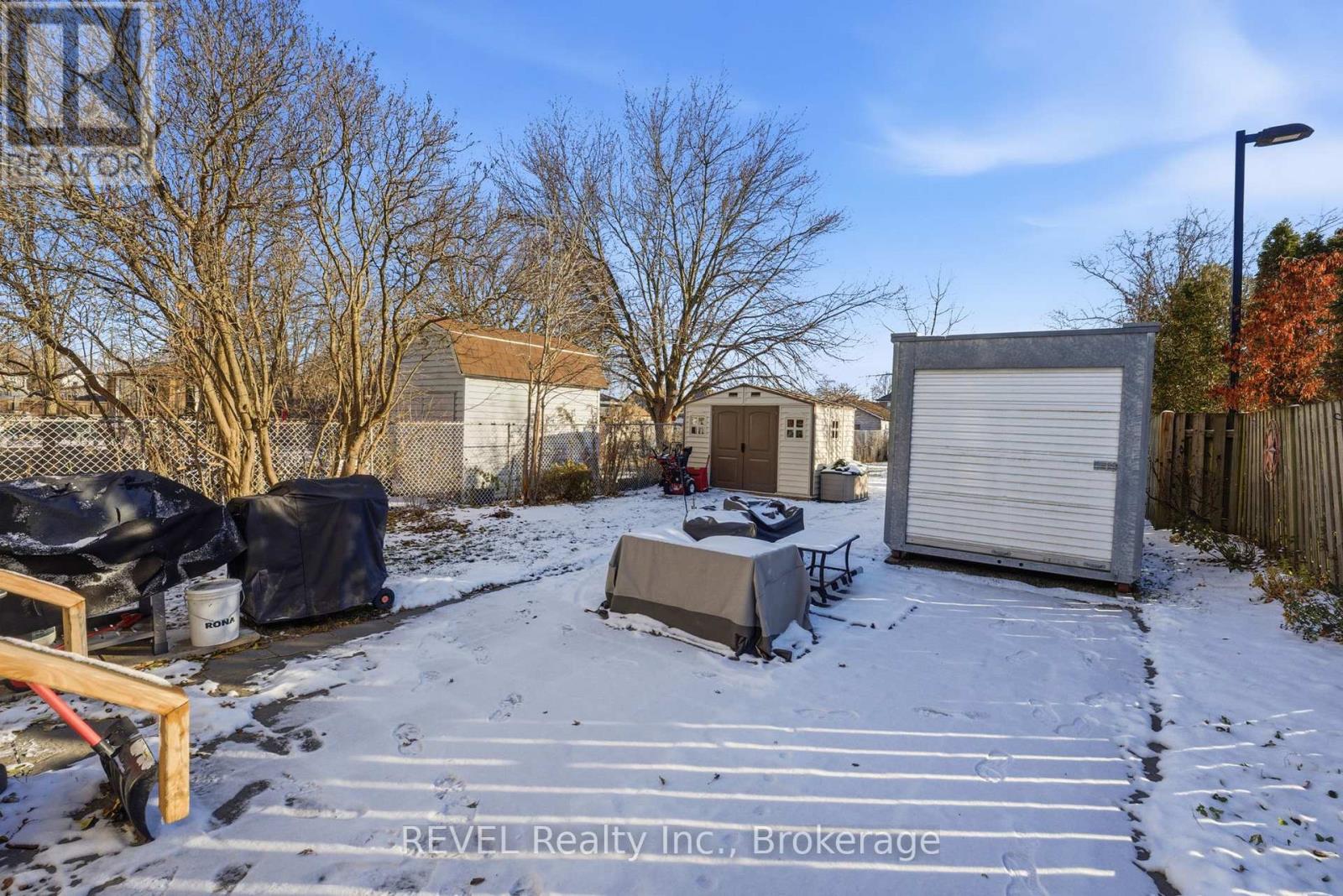 348 Hellems Avenue, Welland, Ontario  L3B 3C1 - Photo 29 - X12608794