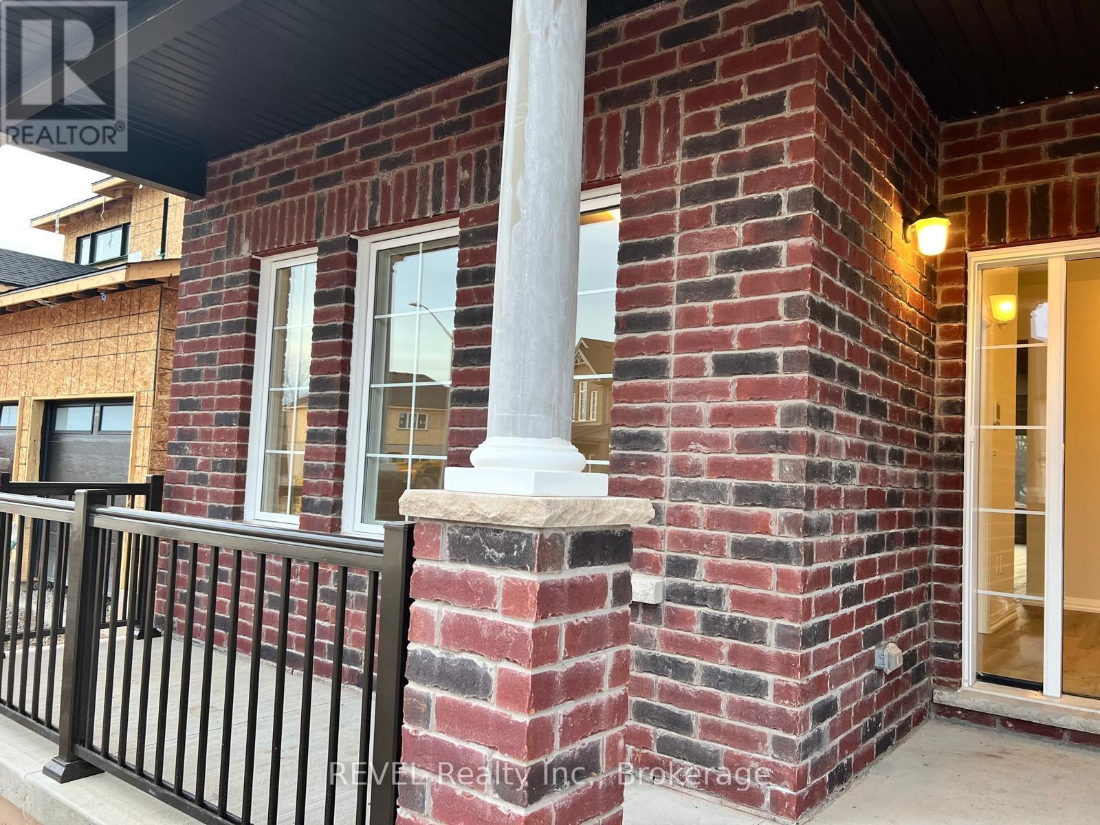 1013 Kraft Road N, Fort Erie, Ontario  L2A 0H3 - Photo 3 - X12608796