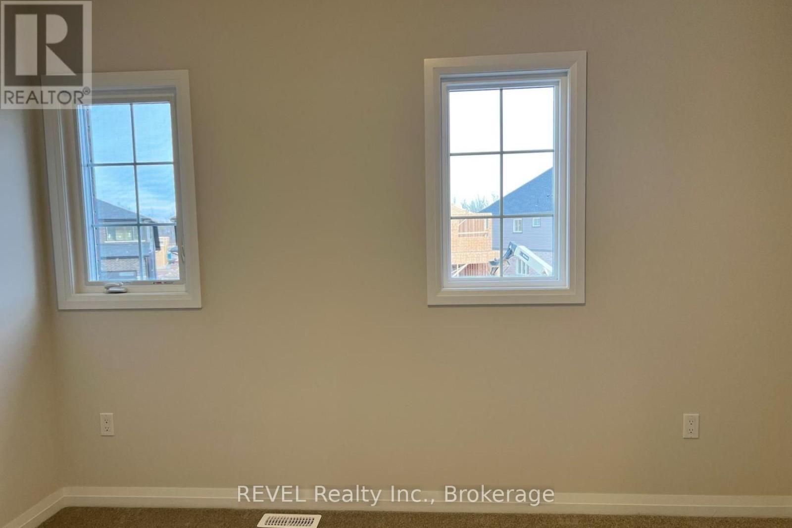 1013 Kraft Road N, Fort Erie, Ontario  L2A 0H3 - Photo 34 - X12608796