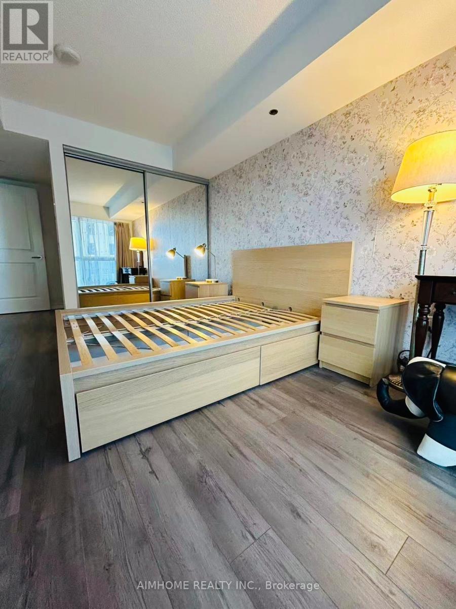 1703 - 386 Yonge Street, Toronto, Ontario  M5B 0A5 - Photo 16 - C12608770