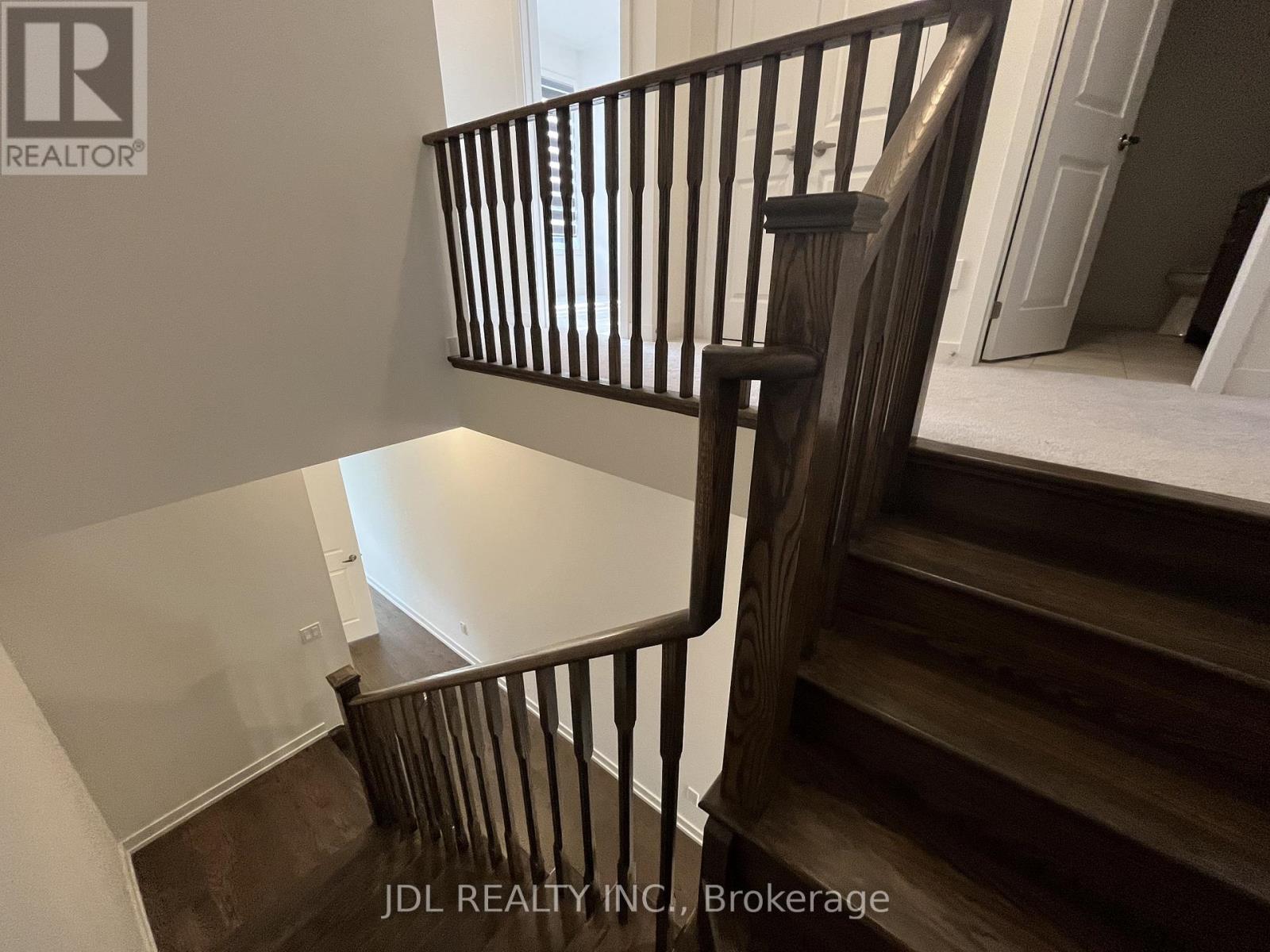 111 Hilts Drive, Richmond Hill, Ontario  L4S 0J2 - Photo 18 - N12608774