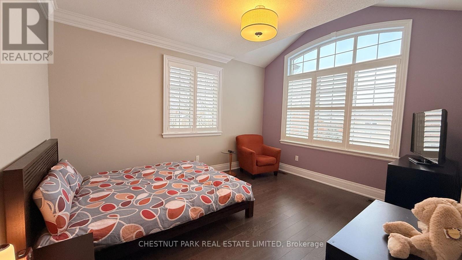 92 Heintzman Crescent, Vaughan, Ontario  L6A 4T1 - Photo 23 - N12608782