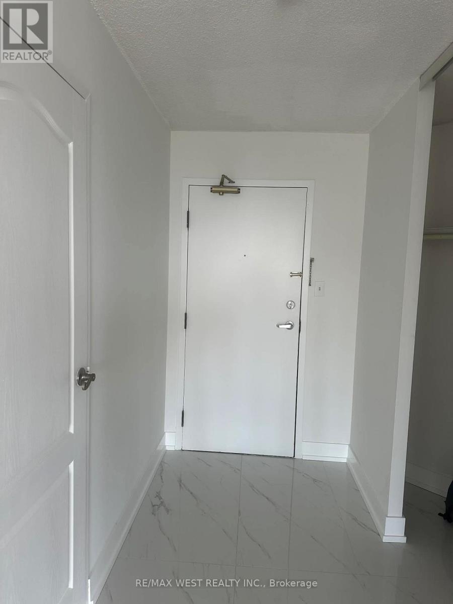 901 - 3 Rowntree Road, Toronto, Ontario  M9V 5G8 - Photo 15 - W12608780