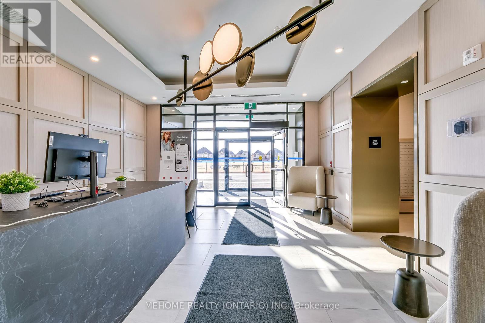 312 - 3265 Carding Mill Trail W, Oakville, Ontario  L6M 5P7 - Photo 3 - W12608804