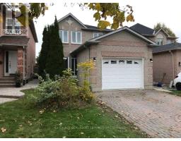 Upper - 3 Fairbank Court, Brampton (Brampton West), Ca