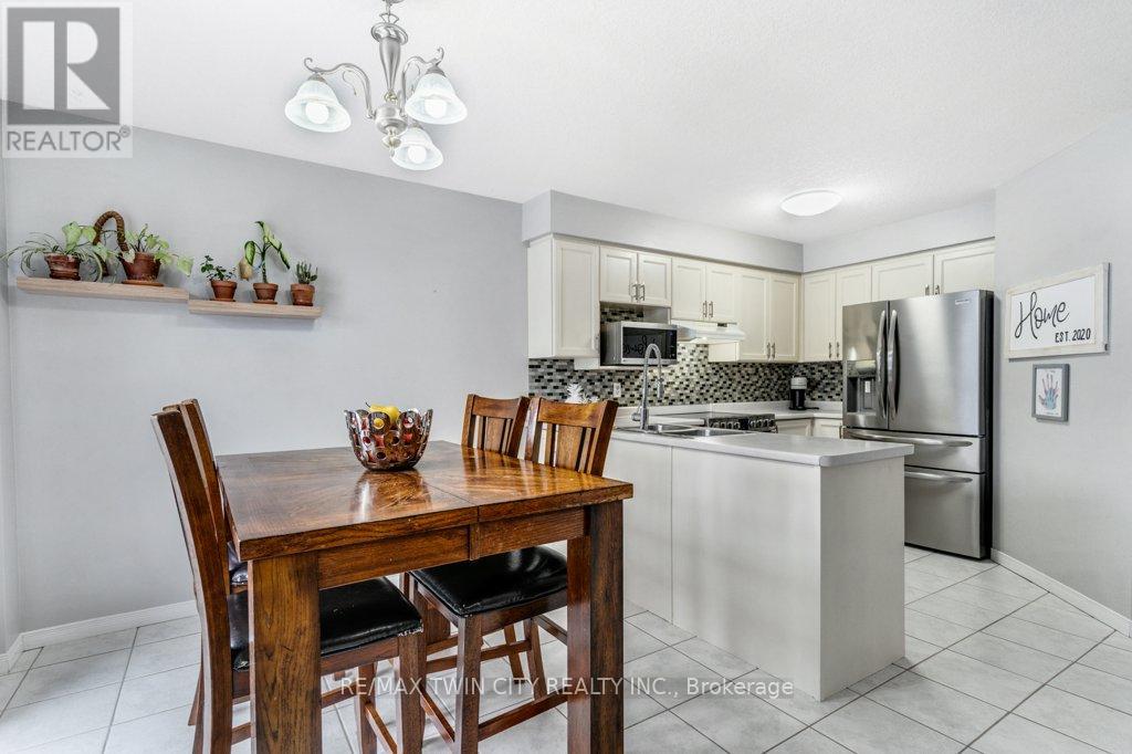 102 Marston Crescent, Cambridge, Ontario  N3C 4G4 - Photo 14 - X12608806