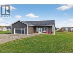 11 Riverside Drive, Petitcodiac, Ca