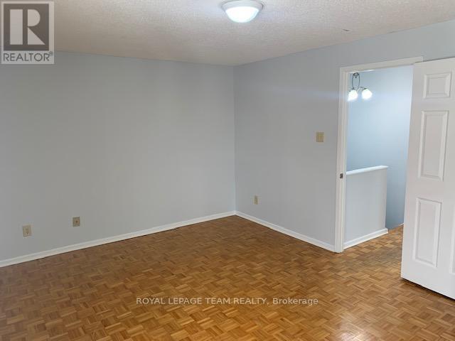 E - 14 Larkshire Lane, Ottawa, Ontario  K2J 1Y6 - Photo 27 - X12608822