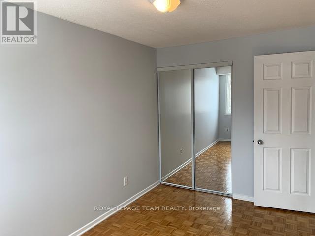 E - 14 Larkshire Lane, Ottawa, Ontario  K2J 1Y6 - Photo 29 - X12608822