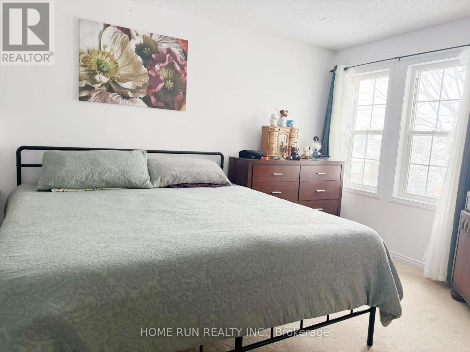 330 Applecross Crescent, Ottawa, Ontario  K2K 0C4 - Photo 13 - X12608848