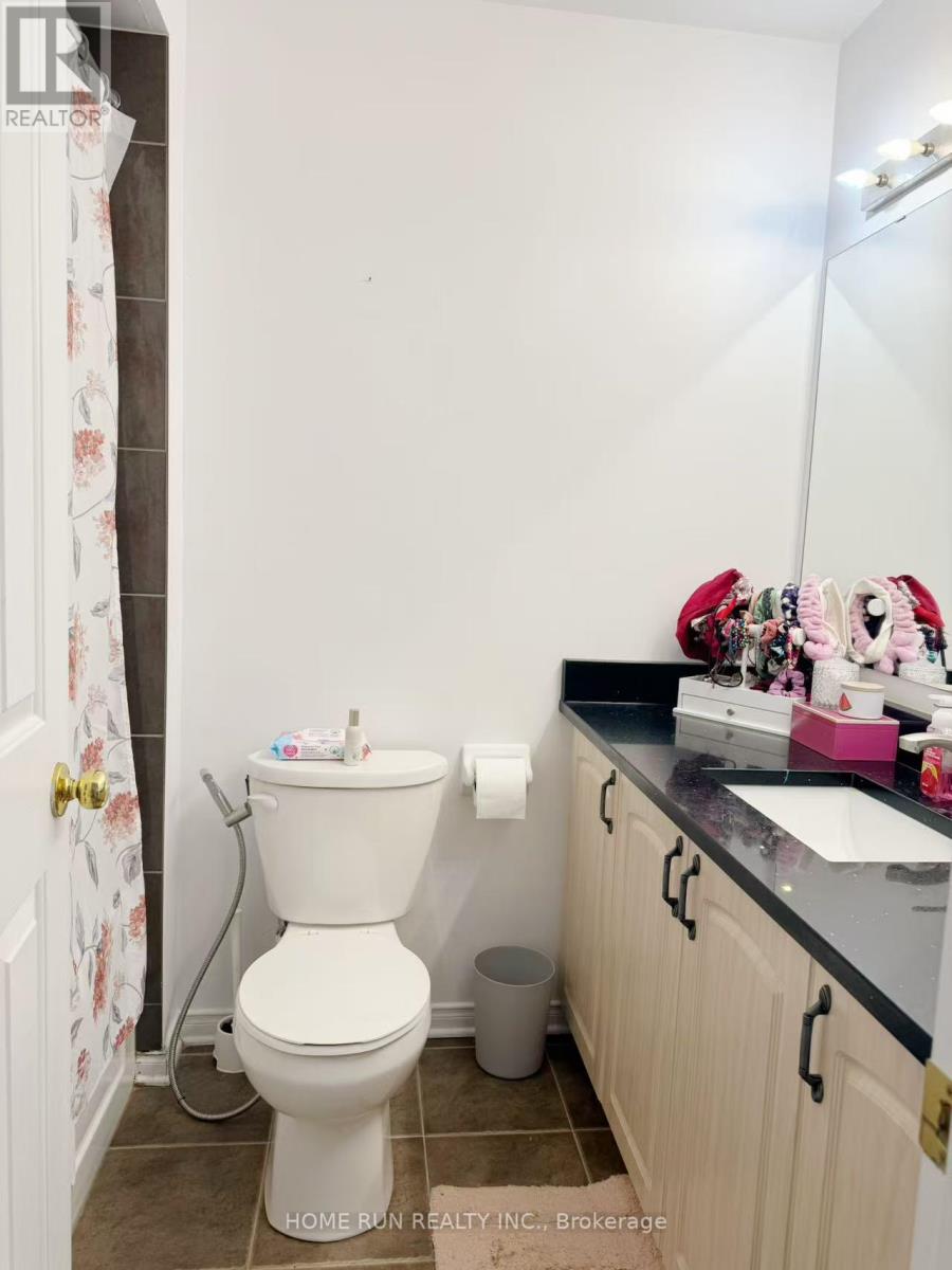 330 Applecross Crescent, Ottawa, Ontario  K2K 0C4 - Photo 18 - X12608848