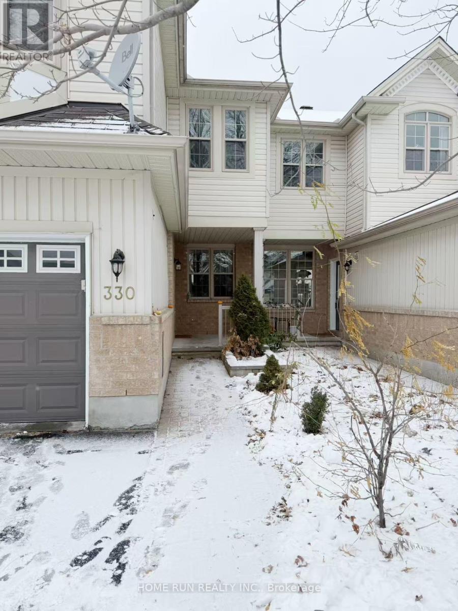 330 Applecross Crescent, Ottawa, Ontario  K2K 0C4 - Photo 2 - X12608848