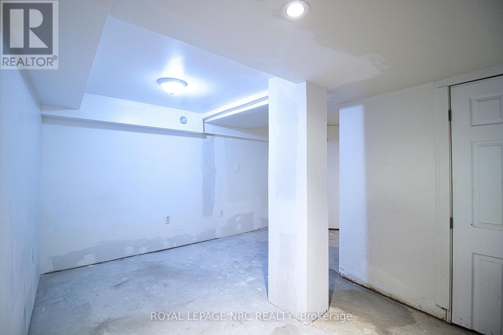 46 Lisgar Street, Chatham-Kent (Ridgetown), Ontario  N0P 2C0 - Photo 35 - X12608816