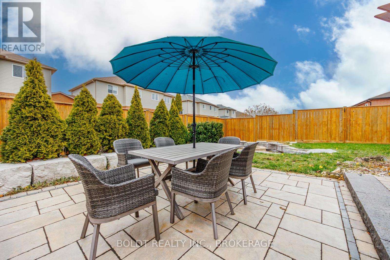 84 Confederation Avenue, Thorold, Ontario  L2V 5A6 - Photo 20 - X12608820