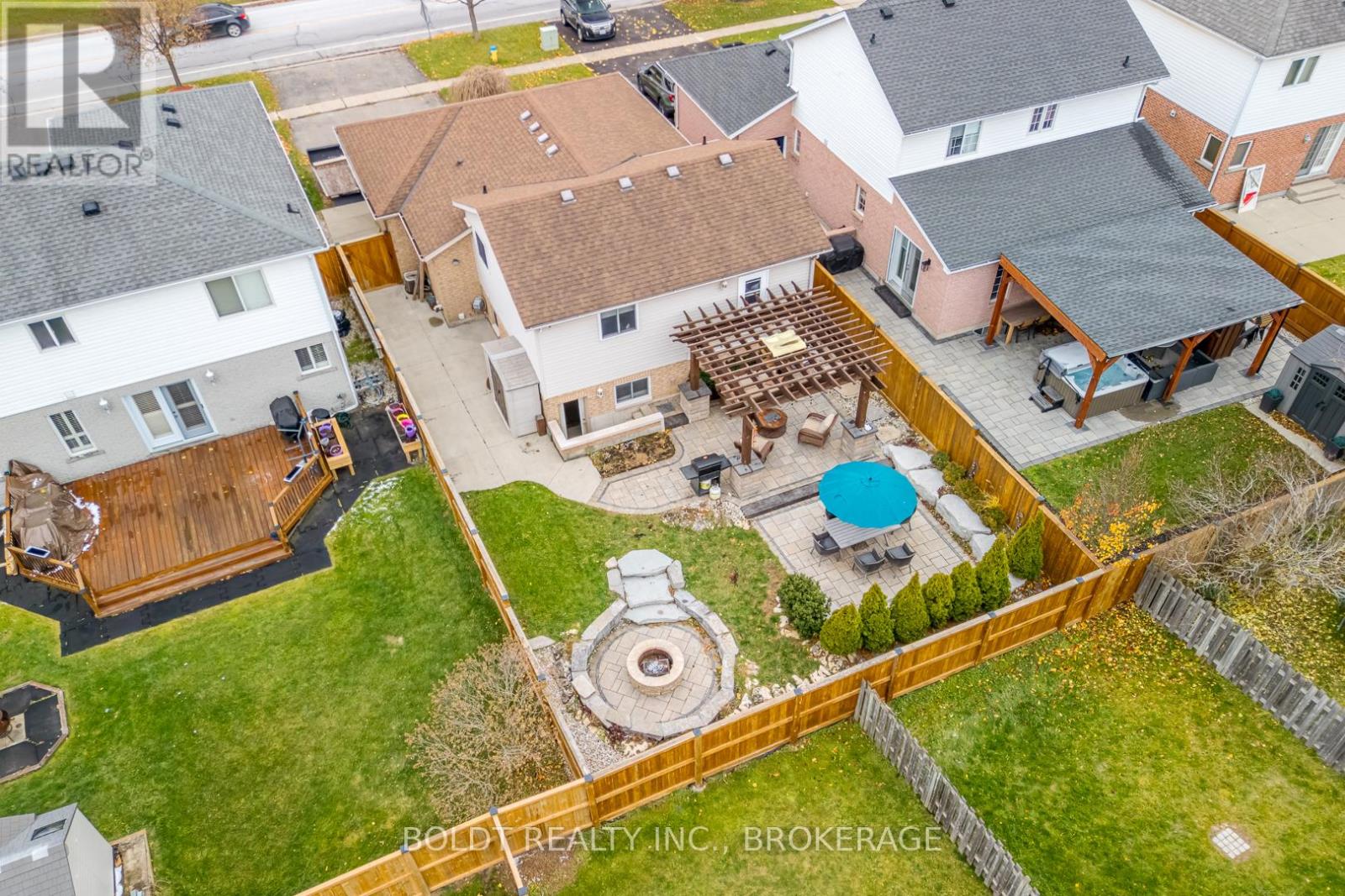 84 Confederation Avenue, Thorold, Ontario  L2V 5A6 - Photo 22 - X12608820